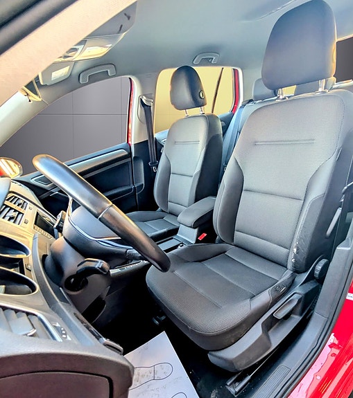 Volkswagen Golf I 9 of 15