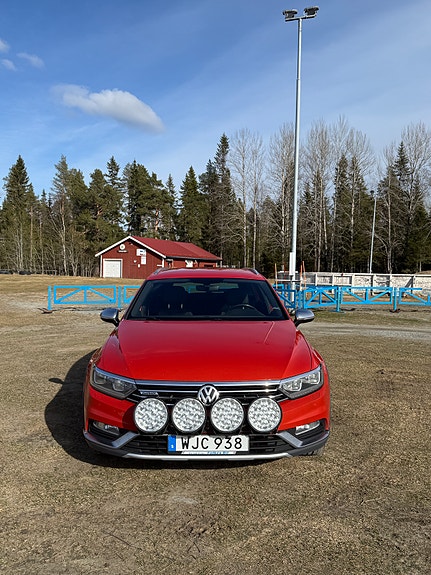 Volkswagen Passat Alltrack 6 of 6