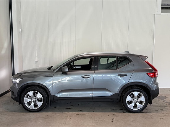 Volvo XC40 5 of 5
