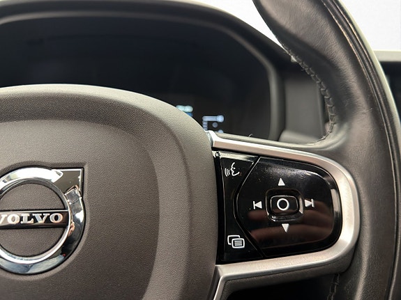 Volvo V90 16 of 30