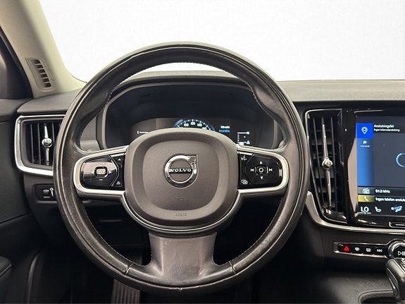 Volvo V90 13 of 30