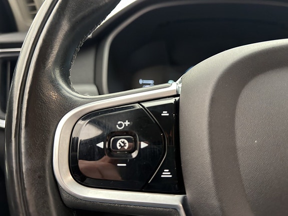 Volvo V90 14 of 30