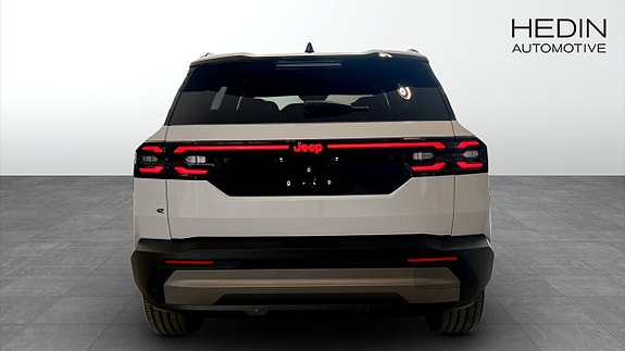 Jeep Compass 7 of 9