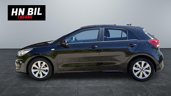 Kia Rio 4 of 18