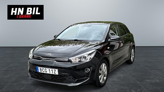 Kia Rio 2 of 18