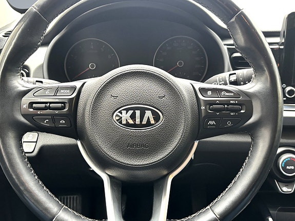 Kia Rio 12 of 18