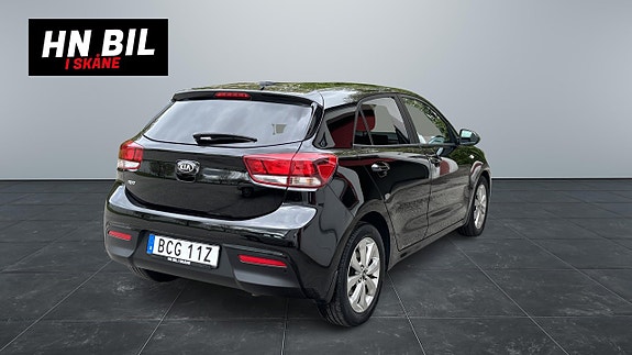 Kia Rio 6 of 18