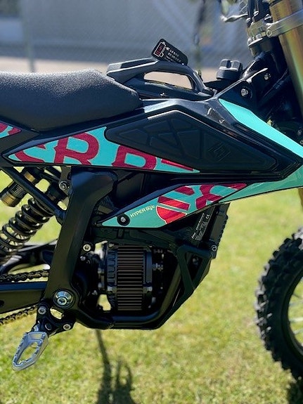 SURRON HYPER BEE "REA" 4 of 9