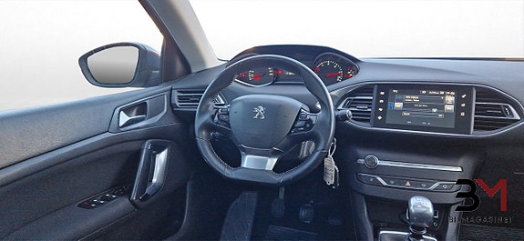 Peugeot 308 14 of 21
