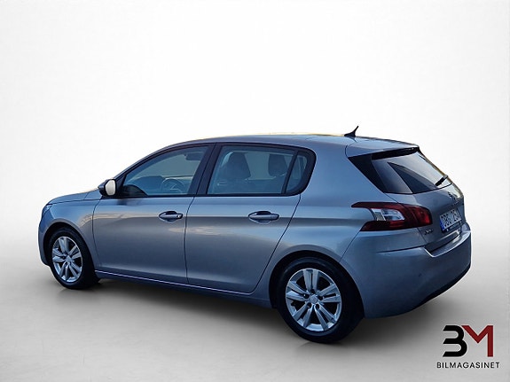 Peugeot 308 4 of 21