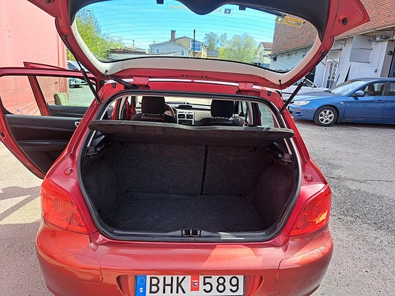 Peugeot 307 8 of 26