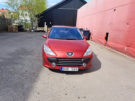 Peugeot 307 9 of 26