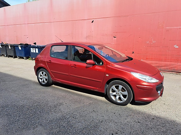 Peugeot 307 13 of 26