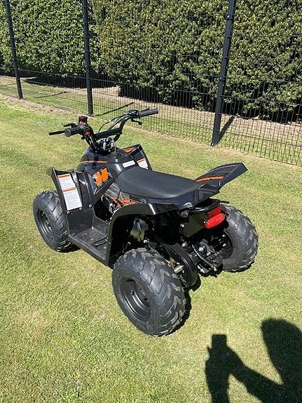 Hooper Z90 4 of 4