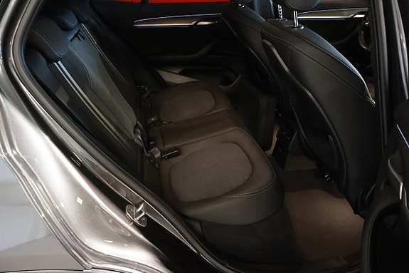 BMW X2 14 of 16