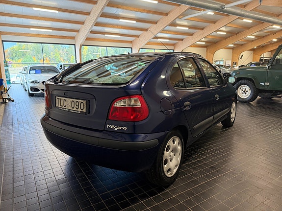 Renault Megane 4 of 19