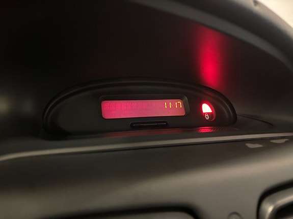 Renault Megane 12 of 19