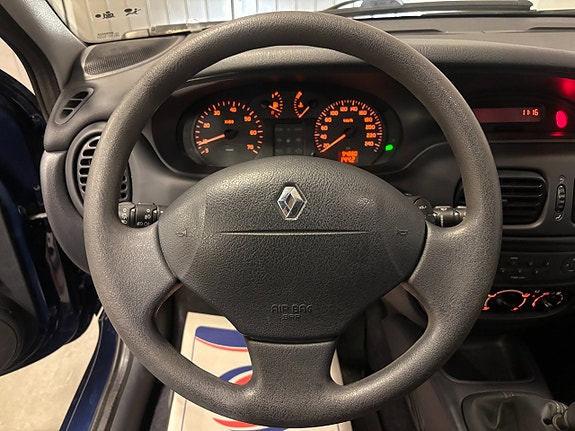 Renault Megane 7 of 19