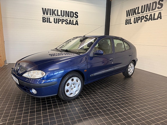 Renault Megane 2 of 19