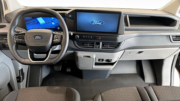 Ford Custom Tourneo 4 of 12