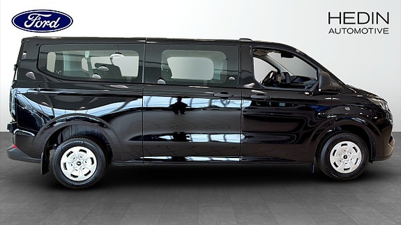 Ford Custom Tourneo 6 of 12