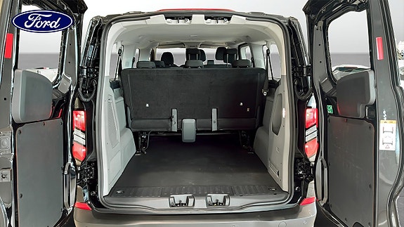 Ford Custom Tourneo 10 of 12
