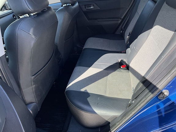 Toyota Auris 7 of 10