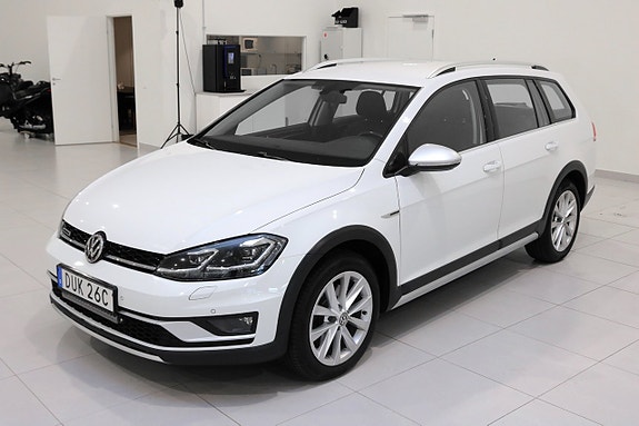 Volkswagen Golf Alltrack 6 of 27