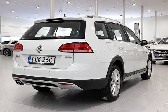 Volkswagen Golf Alltrack 4 of 27