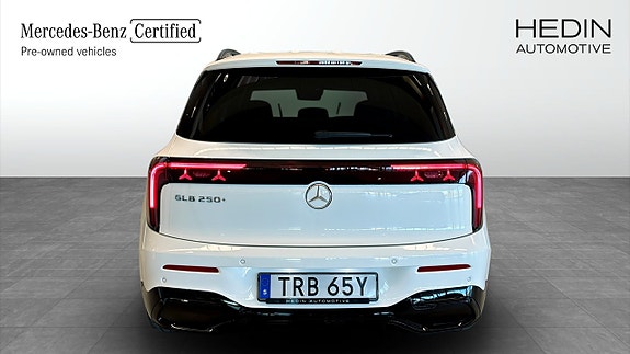 Mercedes-Benz GLB250+ 5 of 5