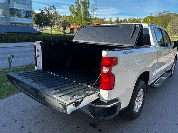 Chevrolet Silverado 1500 6 of 21