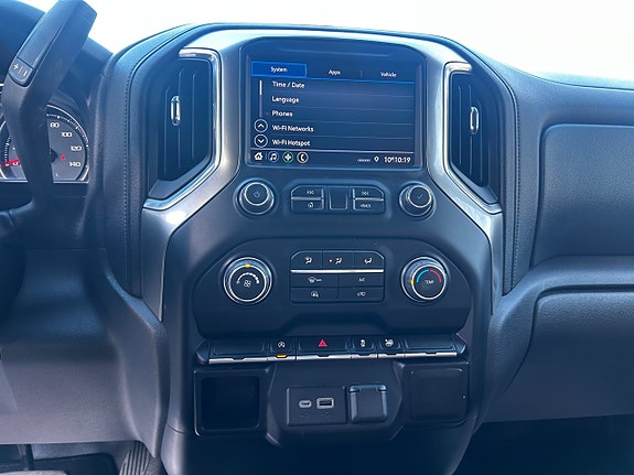 Chevrolet Silverado 1500 18 of 21