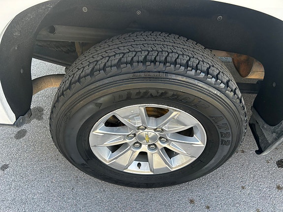 Chevrolet Silverado 1500 21 of 21