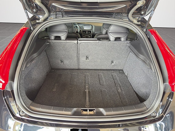 Volvo V40 19 of 20