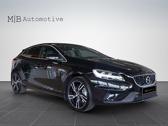 Volvo V40 8 of 20