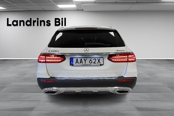 Mercedes-Benz E220 d 5 of 5
