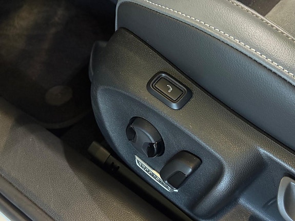 Volkswagen Passat 12 of 18