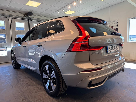 Volvo XC60 3 of 29