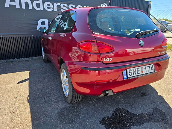 Alfa Romeo 147 4 of 12