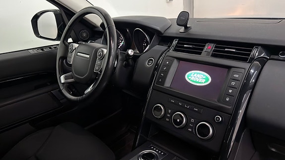 Land Rover Discovery 22 of 30