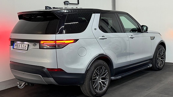Land Rover Discovery 12 of 30