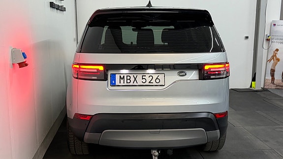 Land Rover Discovery 9 of 30