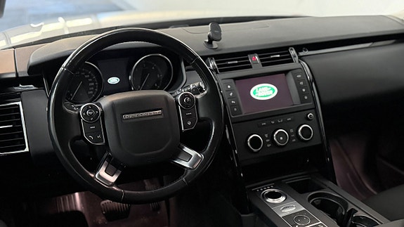 Land Rover Discovery 7 of 30