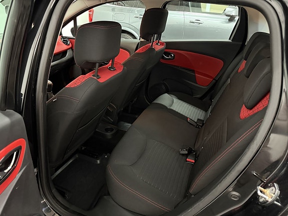 Renault Clio 9 of 10