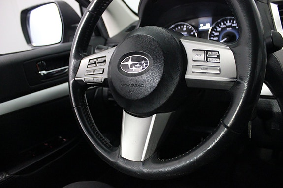 Subaru Legacy 15 of 19