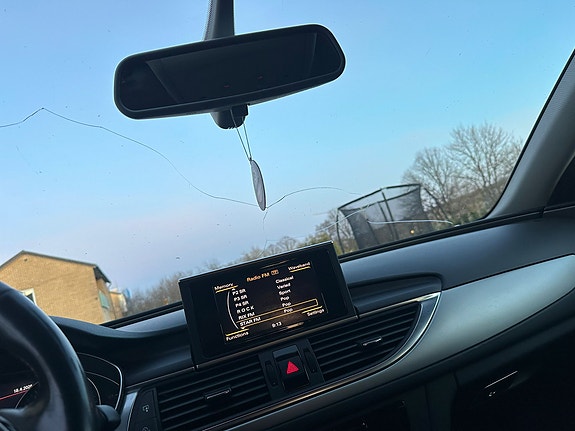 Audi A6 4 of 5