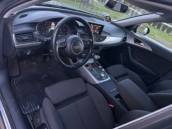 Audi A6 2 of 5