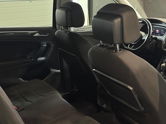 Volkswagen Tiguan Allspace 10 of 16