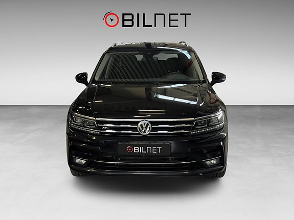 Volkswagen Tiguan Allspace 3 of 5
