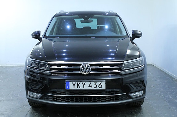 Volkswagen Tiguan 4 of 16